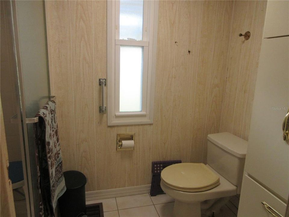 For Sale: $164,000 (2 beds, 3 baths, 1656 Square Feet)