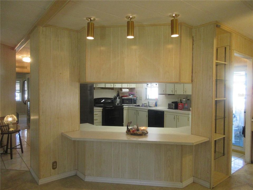 For Sale: $164,000 (2 beds, 3 baths, 1656 Square Feet)