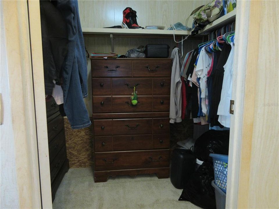 For Sale: $164,000 (2 beds, 3 baths, 1656 Square Feet)