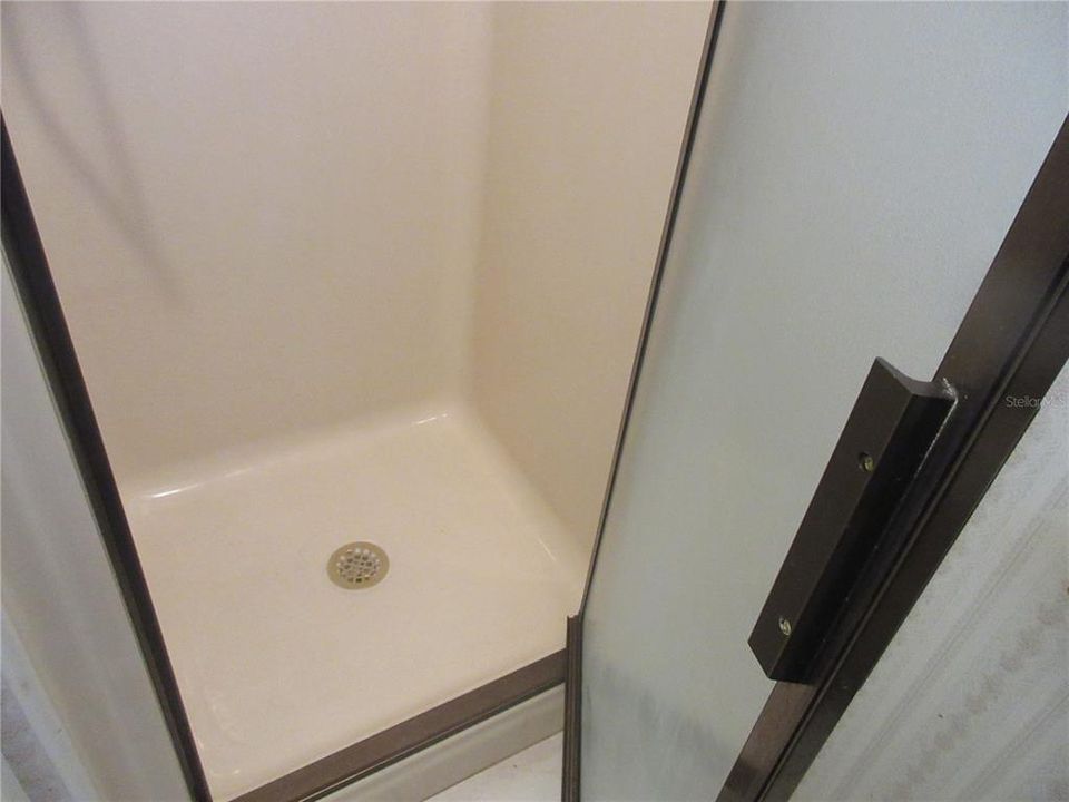 For Sale: $164,000 (2 beds, 3 baths, 1656 Square Feet)