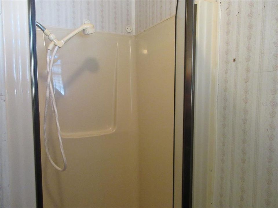 For Sale: $164,000 (2 beds, 3 baths, 1656 Square Feet)