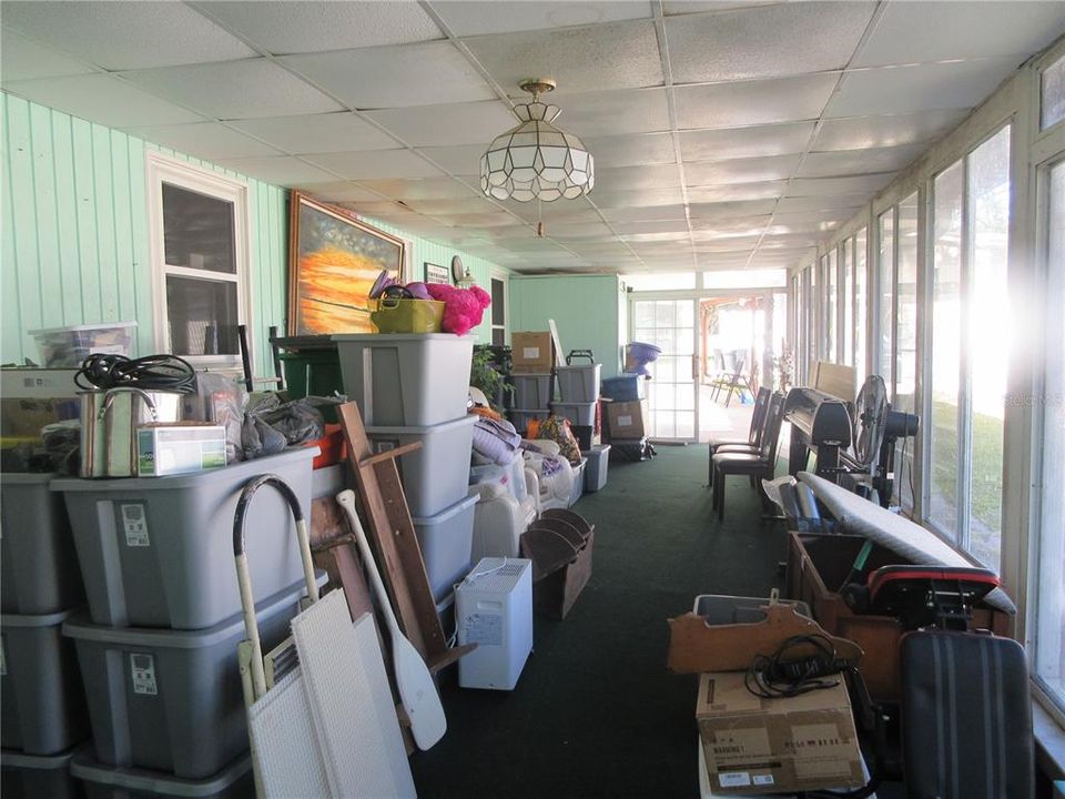 For Sale: $164,000 (2 beds, 3 baths, 1656 Square Feet)