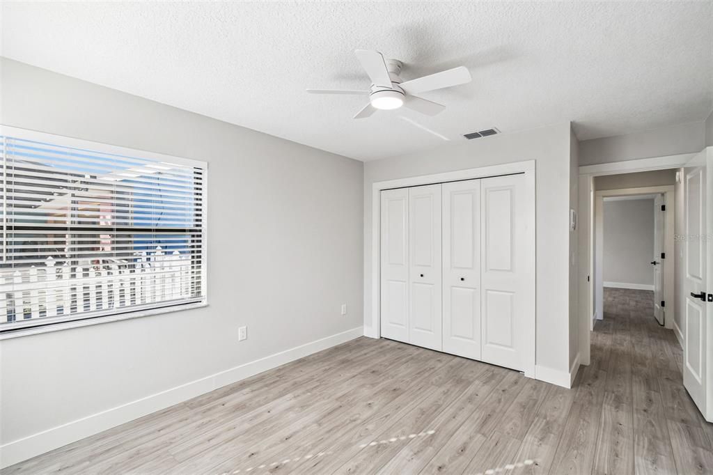 For Sale: $329,900 (3 beds, 2 baths, 1922 Square Feet)