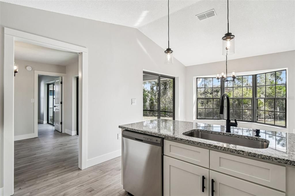 For Sale: $329,900 (3 beds, 2 baths, 1922 Square Feet)