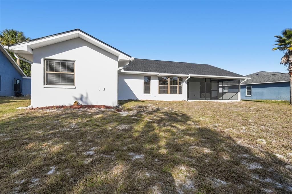 For Sale: $329,900 (3 beds, 2 baths, 1922 Square Feet)