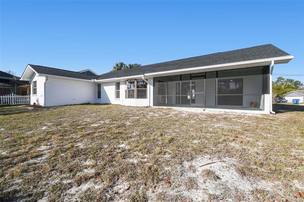 For Sale: $329,900 (3 beds, 2 baths, 1922 Square Feet)