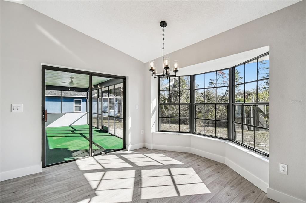 For Sale: $329,900 (3 beds, 2 baths, 1922 Square Feet)