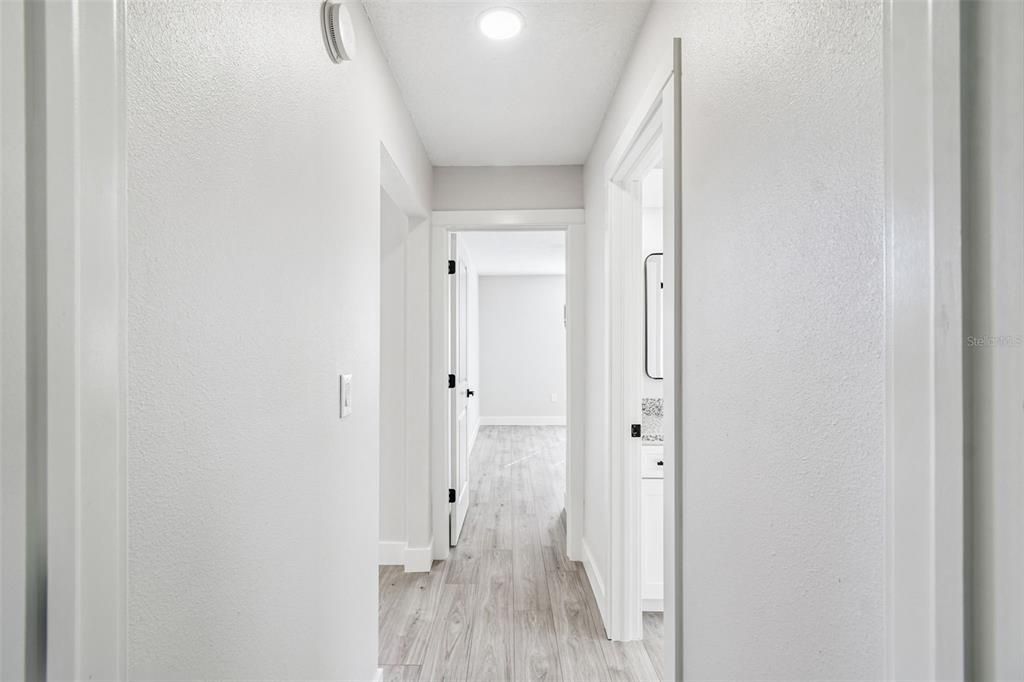 For Sale: $329,900 (3 beds, 2 baths, 1922 Square Feet)