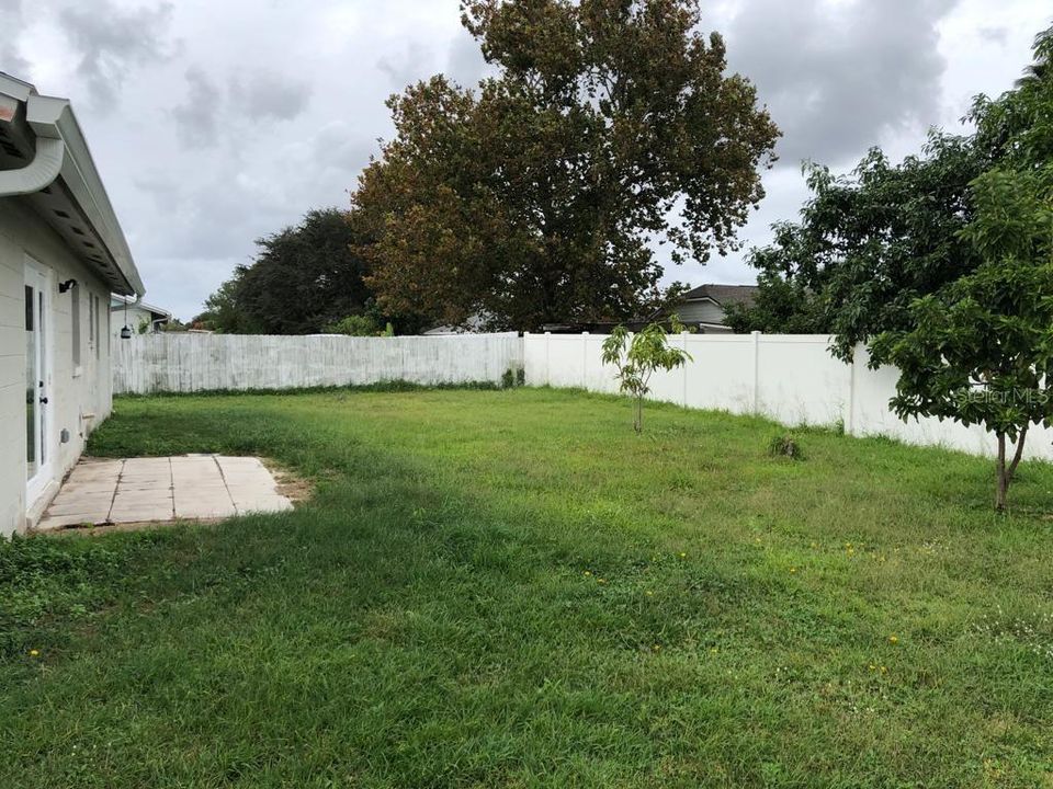 For Rent: $1,950 (3 beds, 2 baths, 1175 Square Feet)