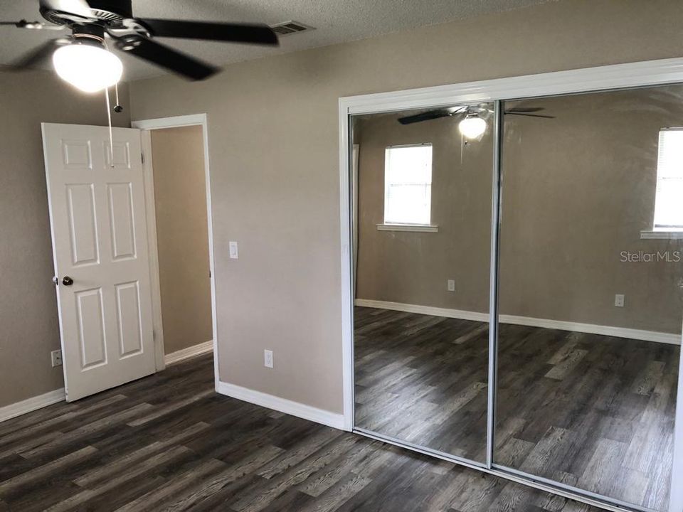For Rent: $1,950 (3 beds, 2 baths, 1175 Square Feet)