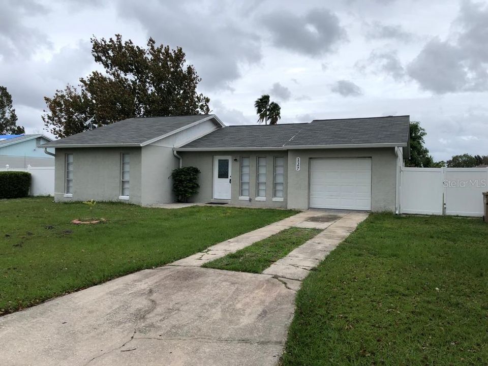 For Rent: $1,950 (3 beds, 2 baths, 1175 Square Feet)