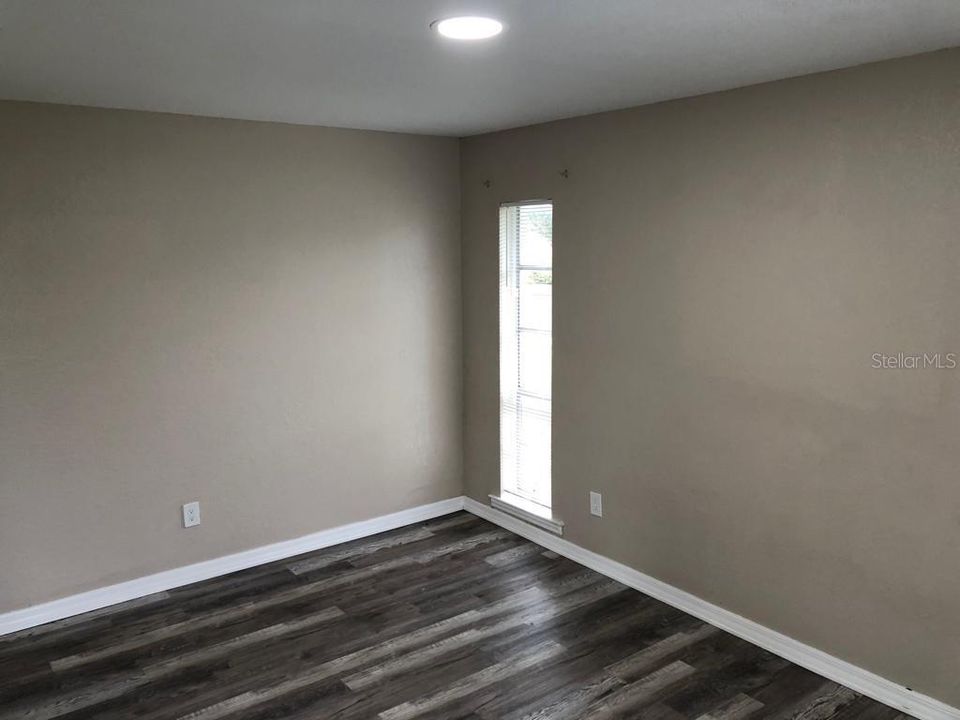 For Rent: $1,950 (3 beds, 2 baths, 1175 Square Feet)