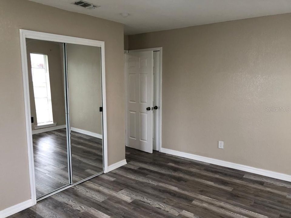 For Rent: $1,950 (3 beds, 2 baths, 1175 Square Feet)