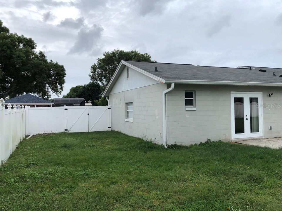 For Rent: $1,950 (3 beds, 2 baths, 1175 Square Feet)