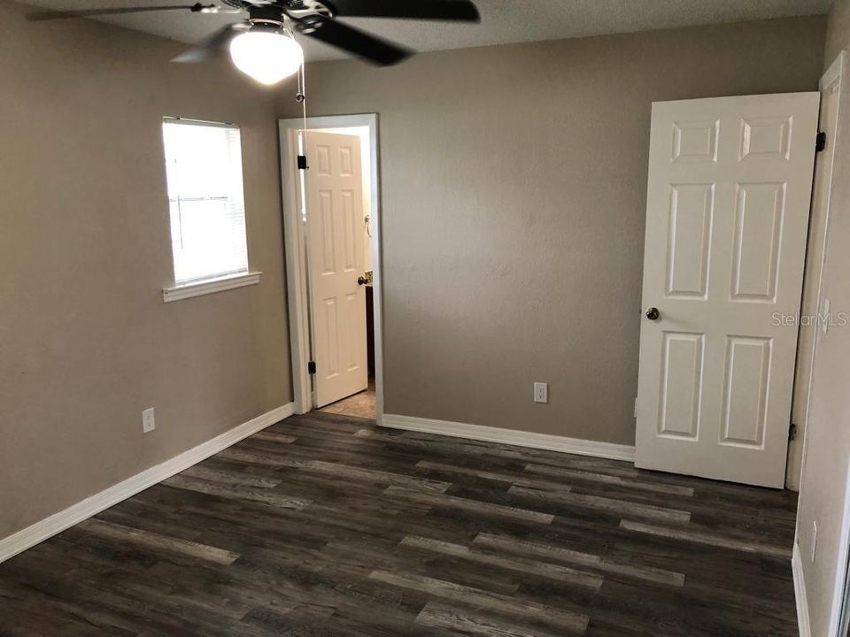 For Rent: $1,950 (3 beds, 2 baths, 1175 Square Feet)