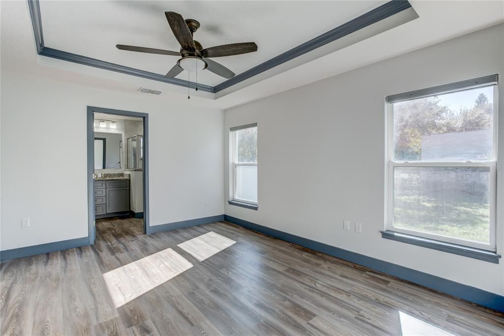 For Sale: $430,000 (3 beds, 2 baths, 1374 Square Feet)