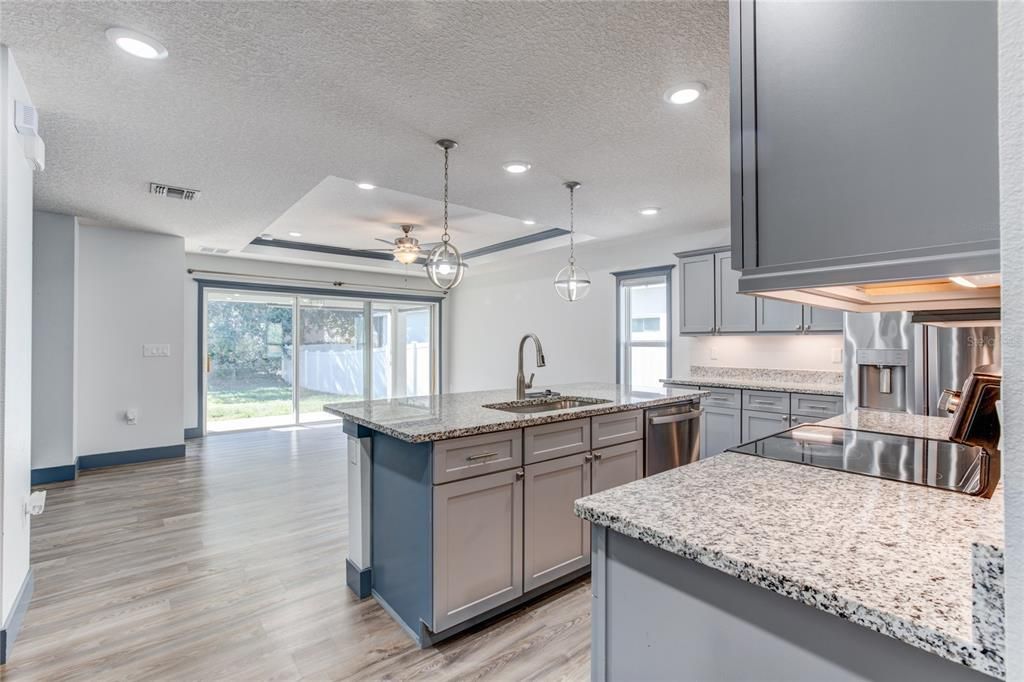 For Sale: $430,000 (3 beds, 2 baths, 1374 Square Feet)