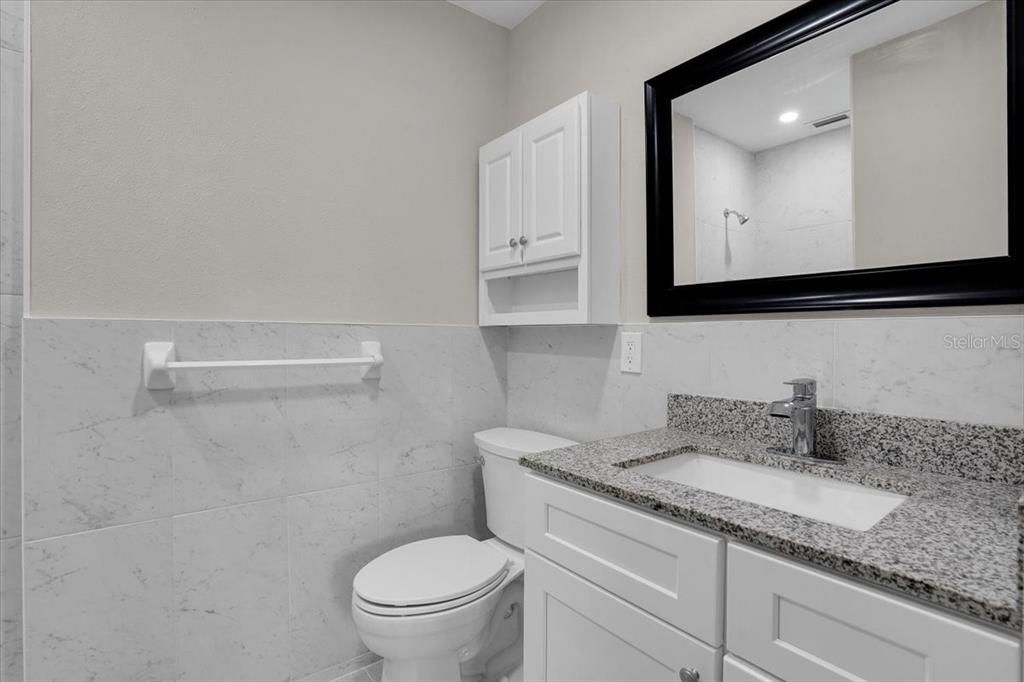 For Rent: $3,000 (3 beds, 2 baths, 1215 Square Feet)