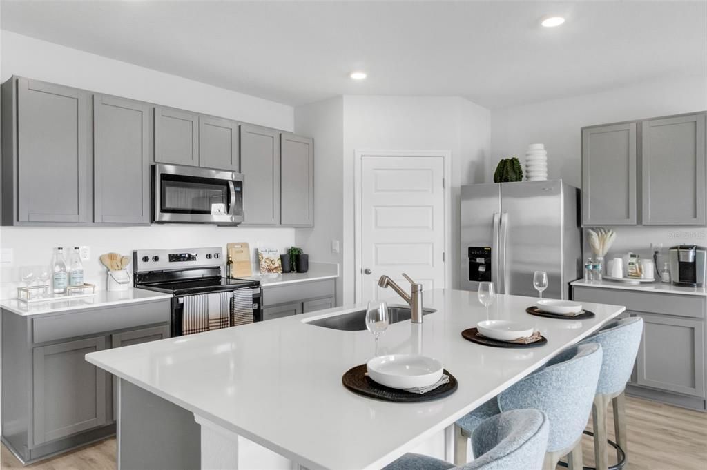 For Sale: $313,490 (4 beds, 2 baths, 1828 Square Feet)