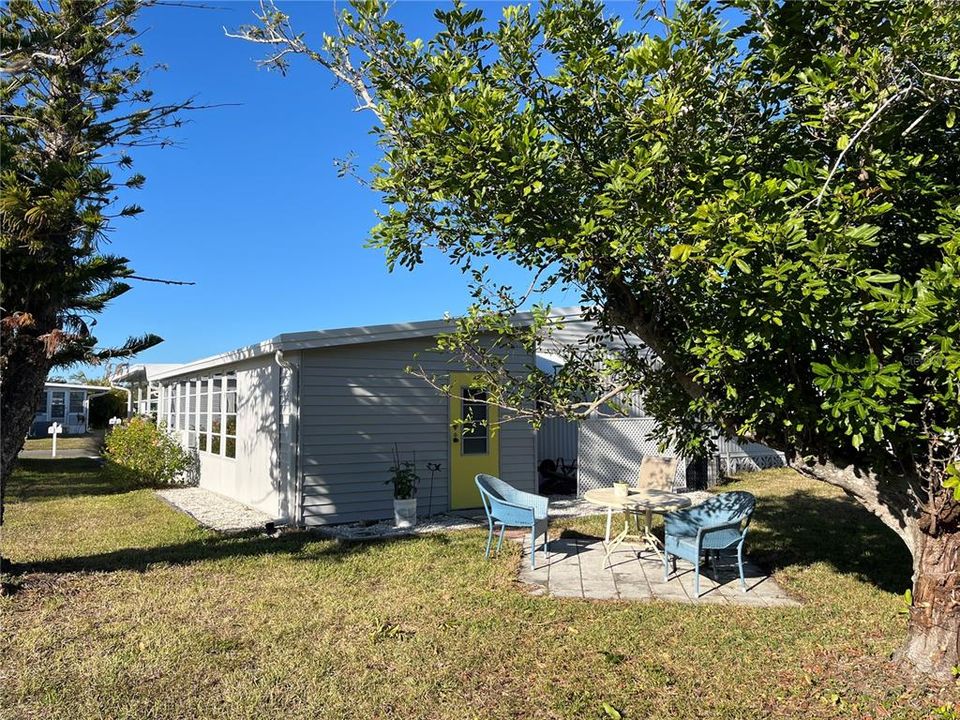 待售: $168,000 (2 贝兹, 2 浴室, 1232 平方英尺)