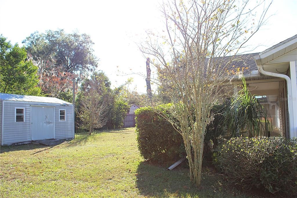 For Sale: $289,900 (3 beds, 2 baths, 1660 Square Feet)