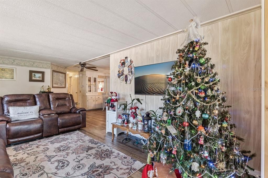 En Venta: $195,000 (2 camas, 2 baños, 1152 Pies cuadrados)