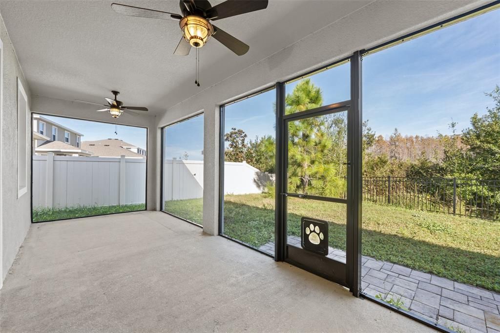 待售: $427,500 (4 贝兹, 2 浴室, 2037 平方英尺)