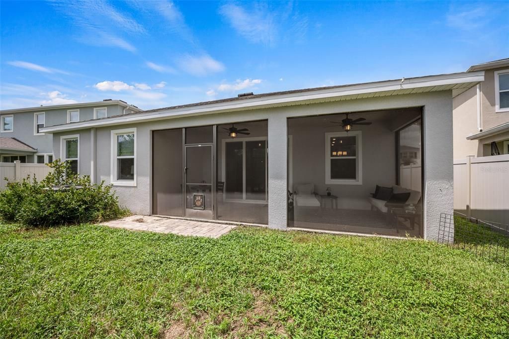 待售: $427,500 (4 贝兹, 2 浴室, 2037 平方英尺)