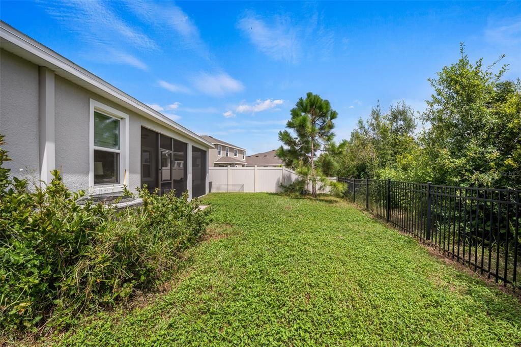 待售: $427,500 (4 贝兹, 2 浴室, 2037 平方英尺)