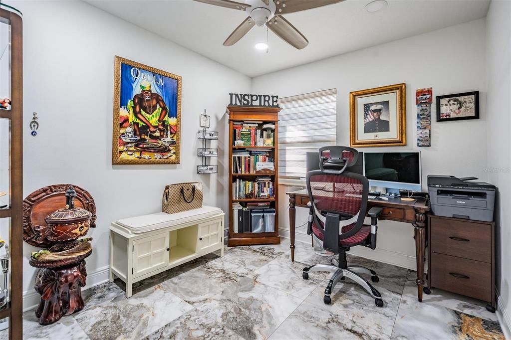 En Venta: $600,000 (3 camas, 3 baños, 1768 Pies cuadrados)