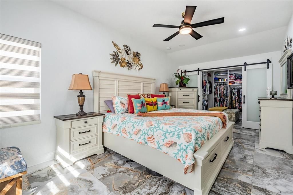 En Venta: $600,000 (3 camas, 3 baños, 1768 Pies cuadrados)