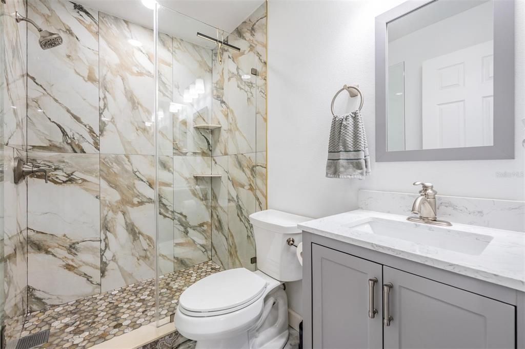 En Venta: $600,000 (3 camas, 3 baños, 1768 Pies cuadrados)