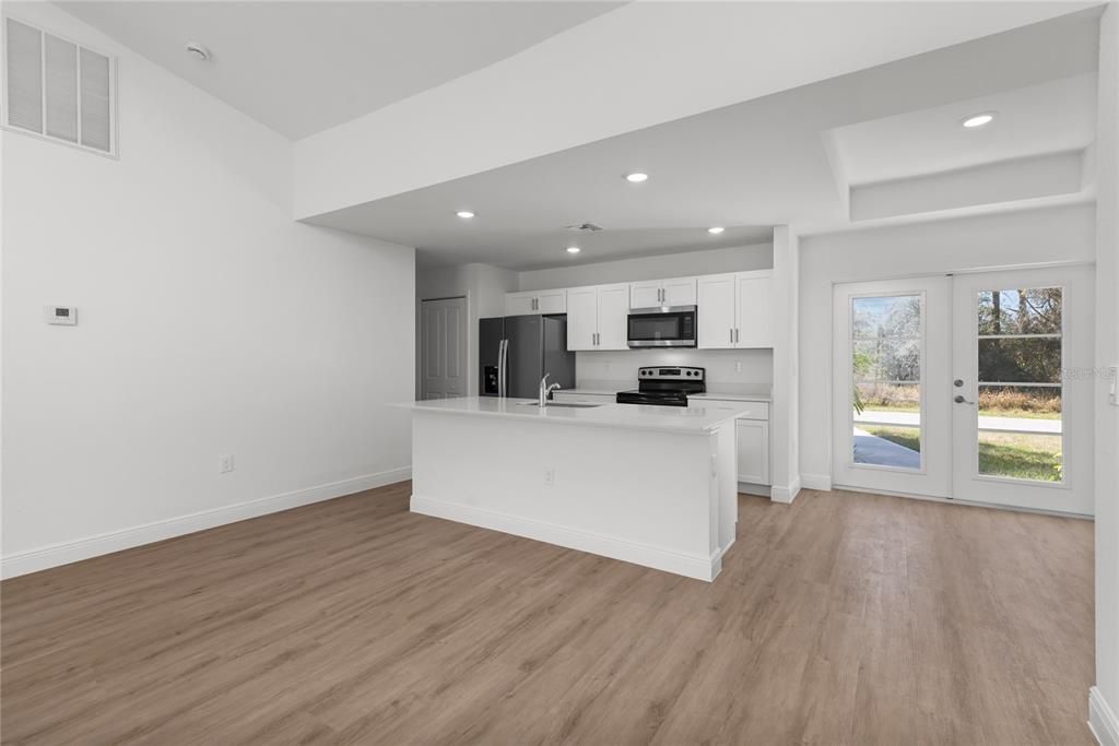 For Sale: $329,900 (4 beds, 2 baths, 1555 Square Feet)