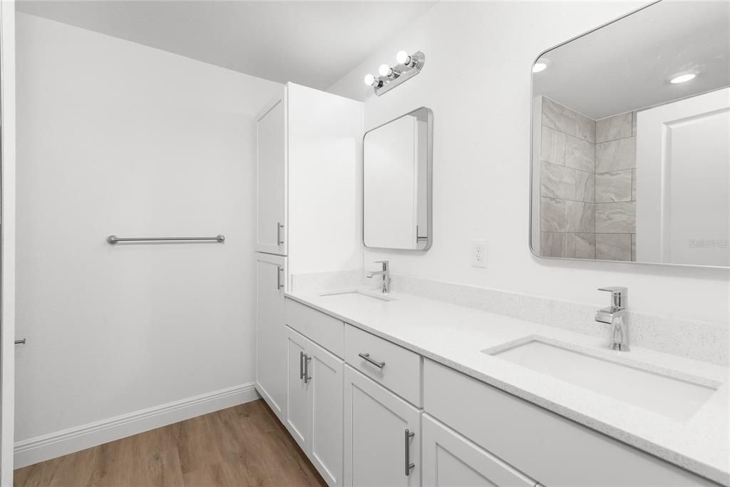 For Sale: $329,900 (4 beds, 2 baths, 1555 Square Feet)