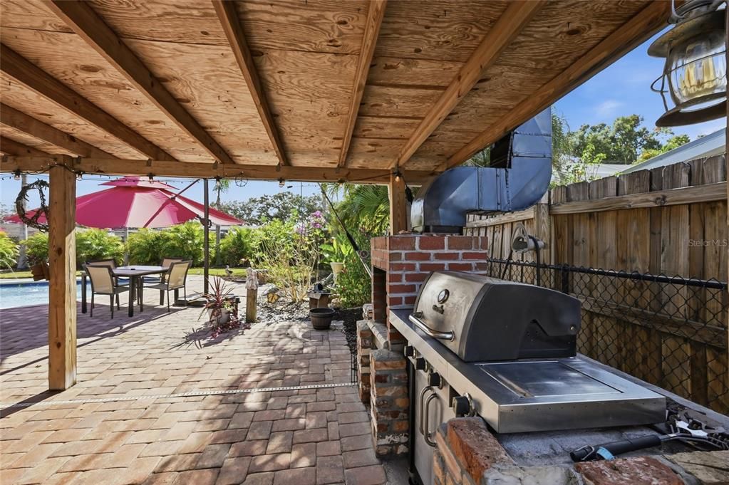 For Sale: $495,000 (2 beds, 2 baths, 1356 Square Feet)