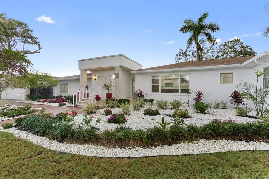 For Sale: $1,500,000 (3 beds, 3 baths, 2444 Square Feet)