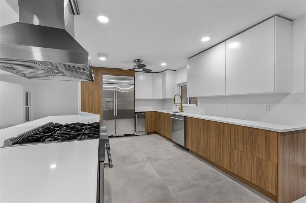 For Sale: $1,500,000 (3 beds, 3 baths, 2444 Square Feet)