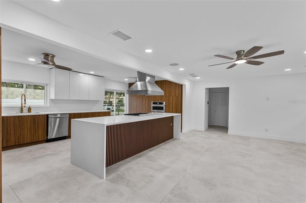 For Sale: $1,500,000 (3 beds, 3 baths, 2444 Square Feet)