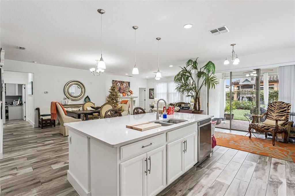 For Sale: $540,000 (4 beds, 3 baths, 2261 Square Feet)