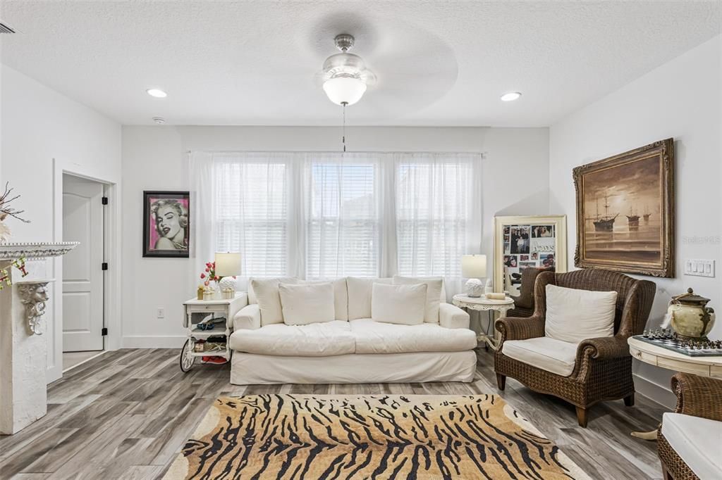 For Sale: $540,000 (4 beds, 3 baths, 2261 Square Feet)