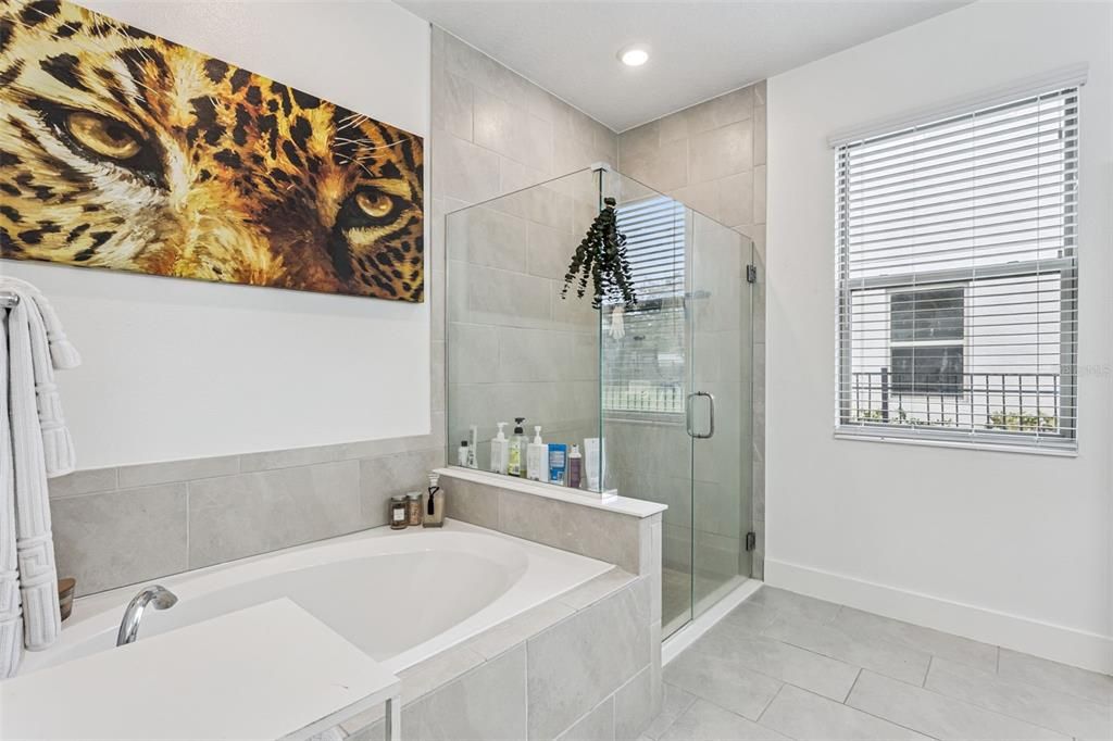 For Sale: $540,000 (4 beds, 3 baths, 2261 Square Feet)