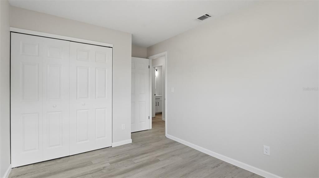 For Sale: $249,900 (3 beds, 1 baths, 1349 Square Feet)