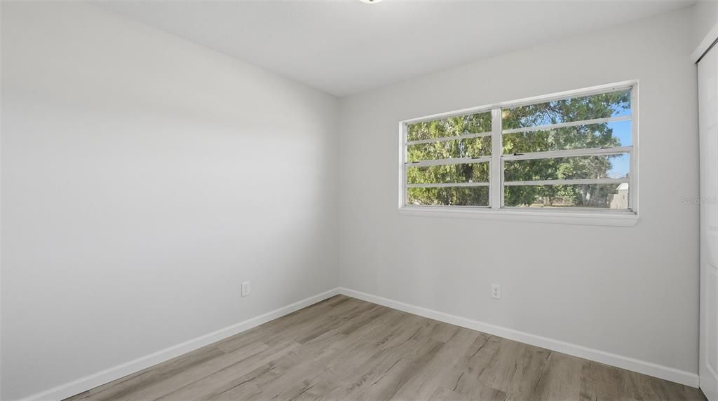 For Sale: $249,900 (3 beds, 1 baths, 1349 Square Feet)