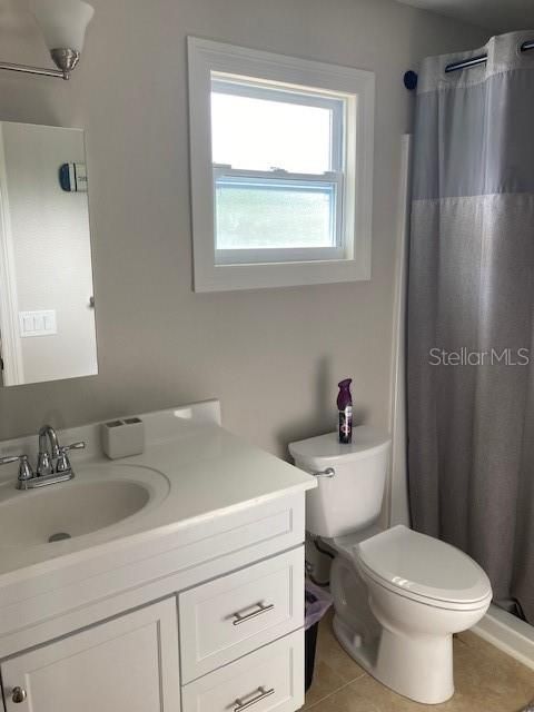 For Sale: $300,000 (1 beds, 1 baths, 630 Square Feet)