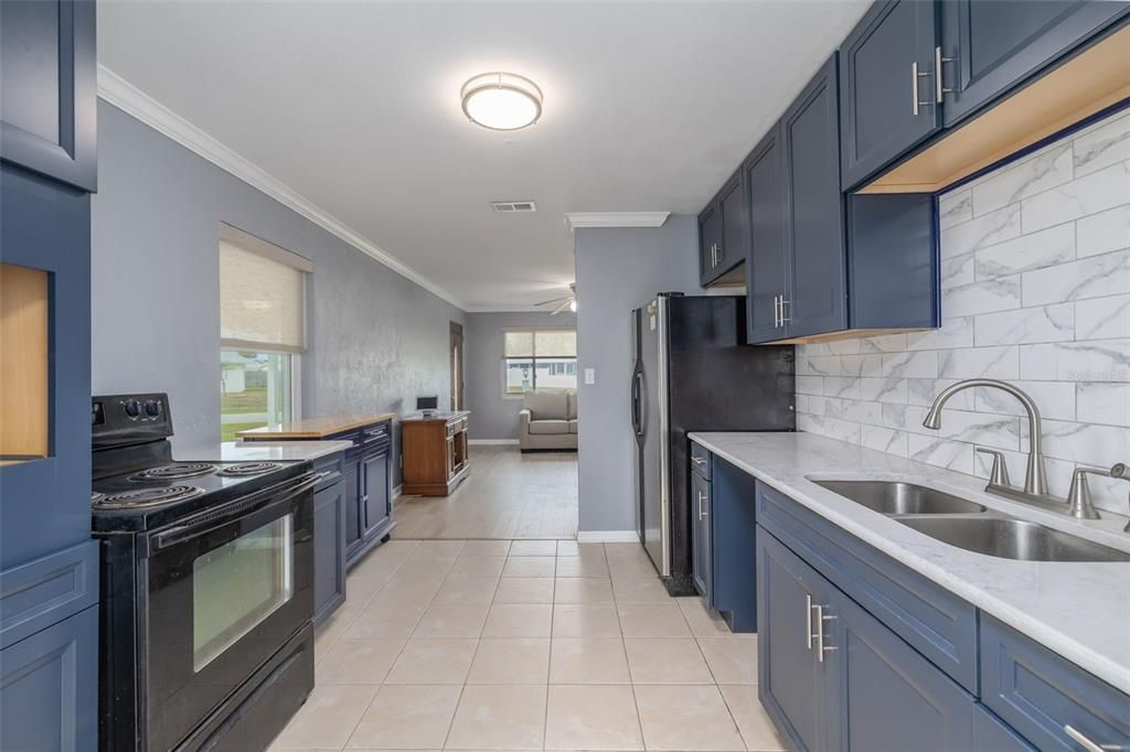 En Venta: $225,000 (2 camas, 1 baños, 984 Pies cuadrados)