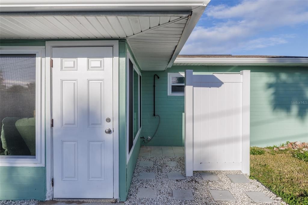 En Venta: $225,000 (2 camas, 1 baños, 984 Pies cuadrados)