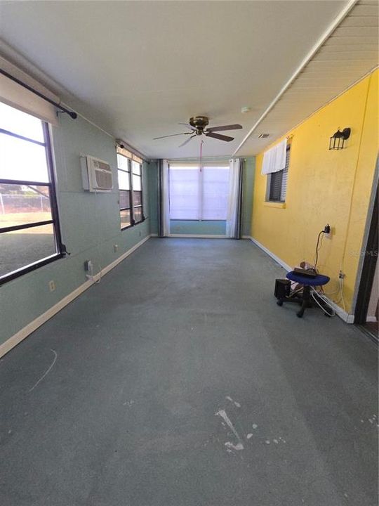 En Venta: $174,900 (2 camas, 2 baños, 1130 Pies cuadrados)