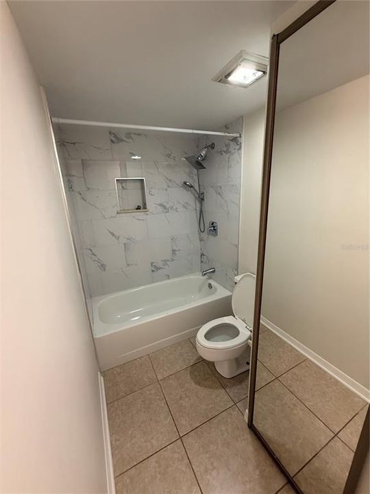 出租: $1,800 (2 贝兹, 2 浴室, 1285 平方英尺)