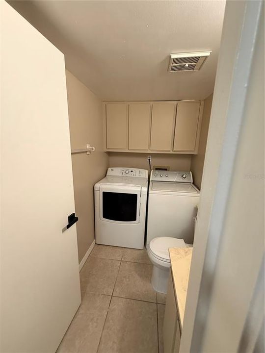 出租: $1,800 (2 贝兹, 2 浴室, 1285 平方英尺)