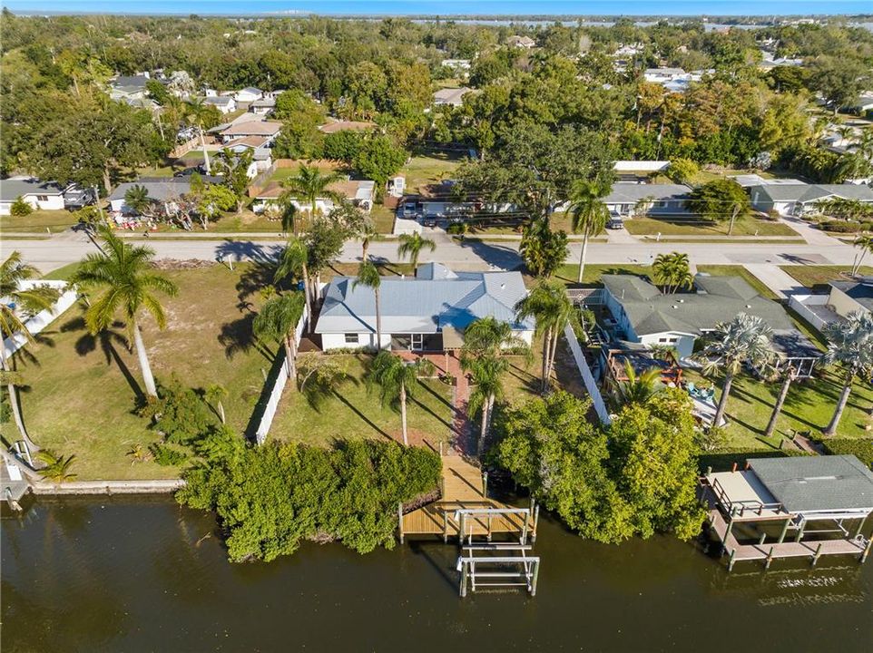 На продажу: $1,199,000 (4 спален, 2 ванн, 1832 Квадратных фут)